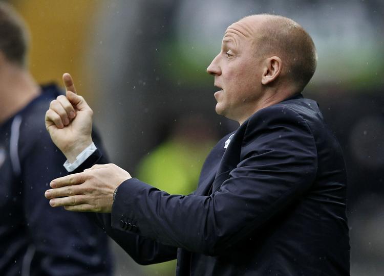 Boss. Otte point i 12 kampe er for lidt, men Auri Skarbalius har tilsyneladende lang snor hos Brøndby-ledelsen. 