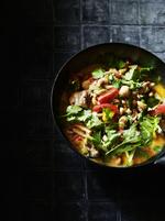 Spicy. Koriander var næppe på den danske stenaldermands menukort, men thairetten her lever alligevel op til palæoprincipperne. 