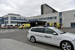 drama. Det var her på skadestuen ved Odense Universitets Hospital, at omkring 60 mænd med blandt andet jernrør og køller trængte ind for at få fat i en mand. 