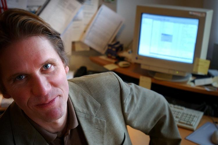 Primetime.  Ifølge medieprofessor Stig Hjarvard er et af DR's problemer, at man mister seere i primetime. 