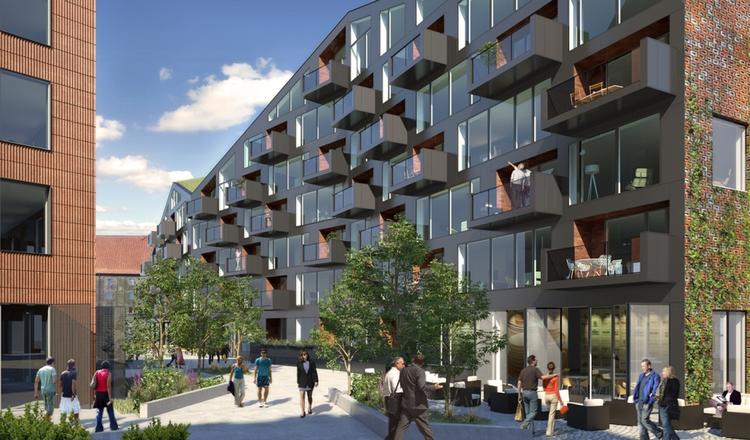 Endelig. Efter ti års forsinkelse, en finanskrise og to forkastede forslag, er borgerrepræsentation, kommune, naboer og byggekoncern blevet enige om et byggeri på Krøyers Plads. 