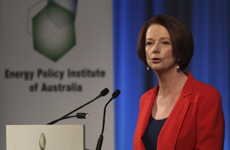 Vred. Sexismen og kvindehadet blev for meget for Julie Gillard, har hun erklæret i det australske parlament. 