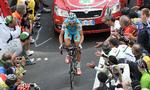 Stjerne. Roman Kreuziger er her på vej mod sejren på 19. etape af årets Giro d'Italia. Nu må han tilsyneladende også kæmpe uden for konkurrencerne. 