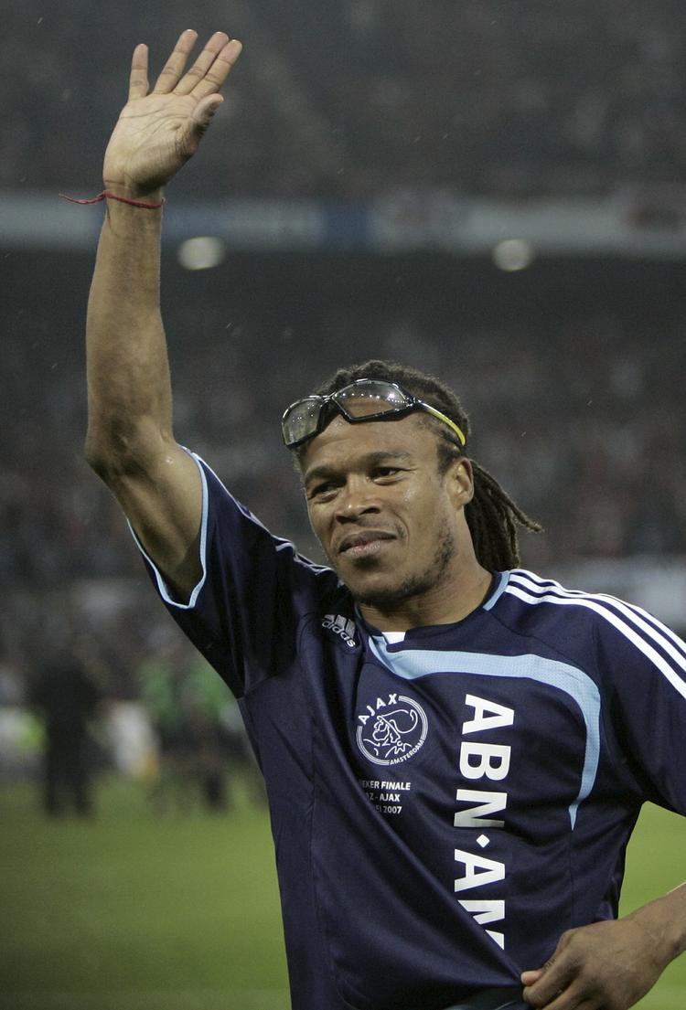 Comeback. Det er anden gang Edgar Davids genoptager karrieren. For to år siden spillede han seks kampe for en en London-klub, Crystal Palace. 