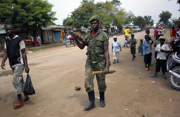 KONFLIKT. Oprører i Rubare i Congo, hvor der er rapporteret om blandt andet voldtægter som våben. Men det er efter alt at dømme ikke normen under krigssituationer, konkluderer forskere. 