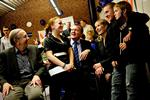 Familieglæde. Jeppe Løkke Rasmussen (tv.) fotograferet sammen med sin søn, svigerdatter og børnebørn i forbindelse med kommunalvalget i 2009. 