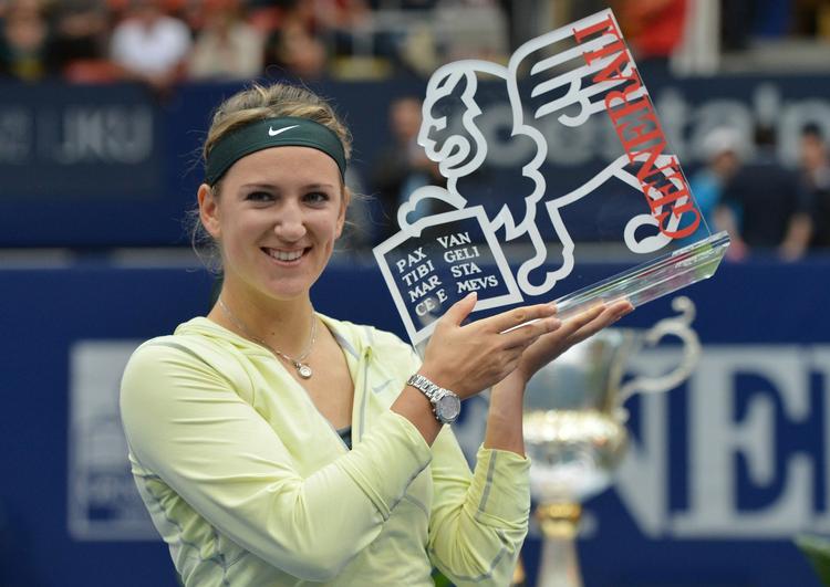 TRÆNGSEL. Man må håbe Viktoria Azarenka har et meget stort skab til sine tennistrofæer, som bliver hentet i stor stil denne sæson. 