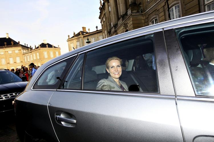 ugrøn. Det er ikke længere den grønne profil, der tegner Helle Thornings regering. 