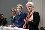 Nyvalgt. Forleden overtog Annette Vilhelmsen (til højre) formandsposten i SF og er nu en del af regeringstoppen. 