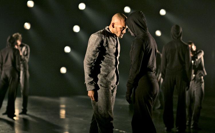 intensitet. Pande mod pande - med dødens skygge (Alessandro Sousa  Pereira). 