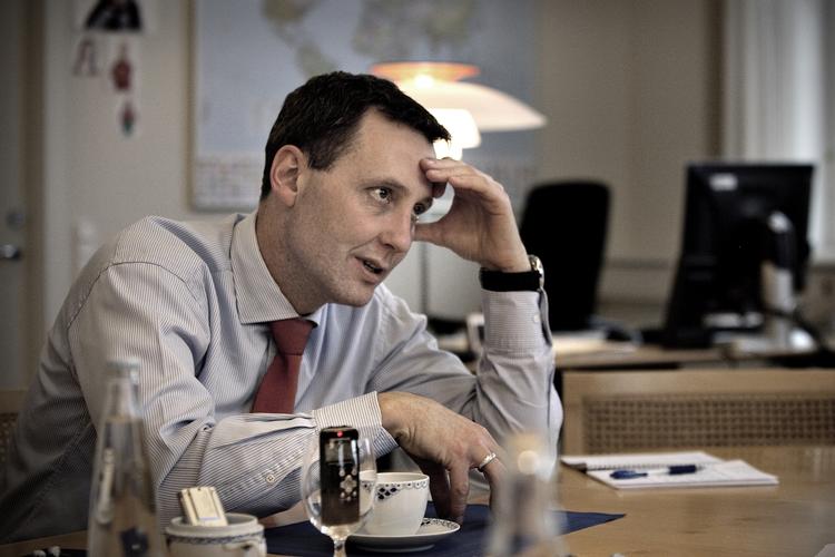 Video. Forsvarsminister Nick Hækkerup (S) mener, at lækket video viser, at danske soldater ikke overholdt reglerne om at gribe ind overfor brud på menneskerettighederne. (Arkivfoto) 