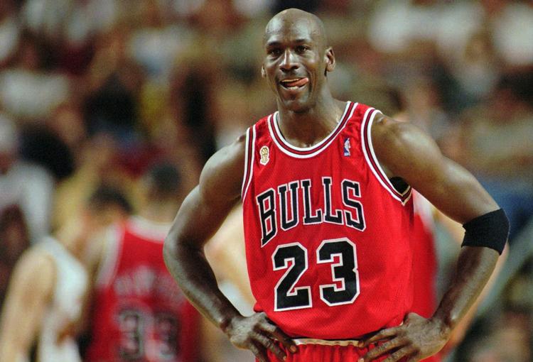 sauce. Michael Jordan vandt seks NBA-titler i 1990'erne med Chicago Bulls. 