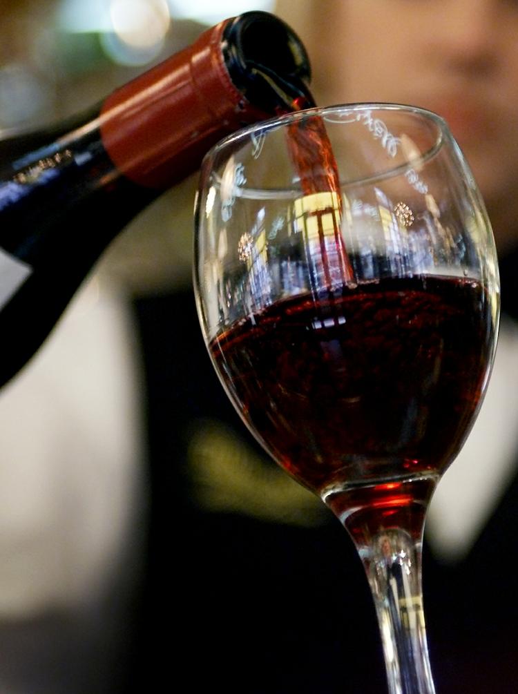 Sangiovese. Italiensk rødvin og en portvin til jul er blandt de tilbud, der er værd at gå efter i denne uge. 