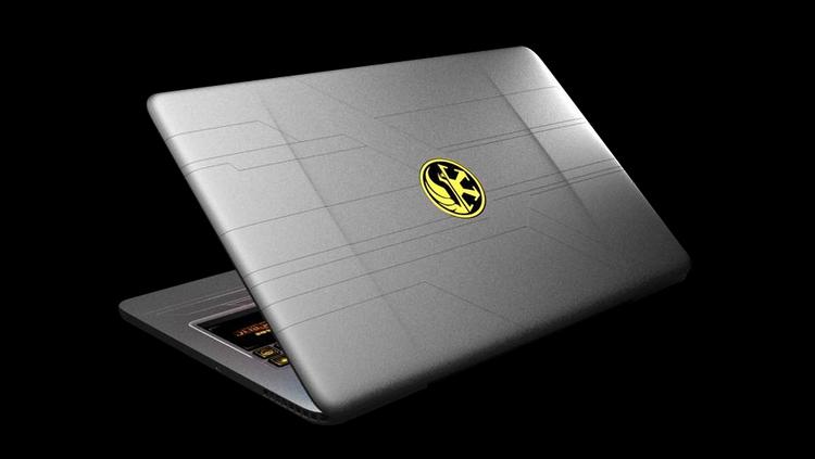 PRÆMIE. Denne bærbare computer i Star Wars-design ligger i den høje ende af det femcifrede prisspektrum. Der findes kun en af slagsen, og den skal vindes og ikke købes. 
