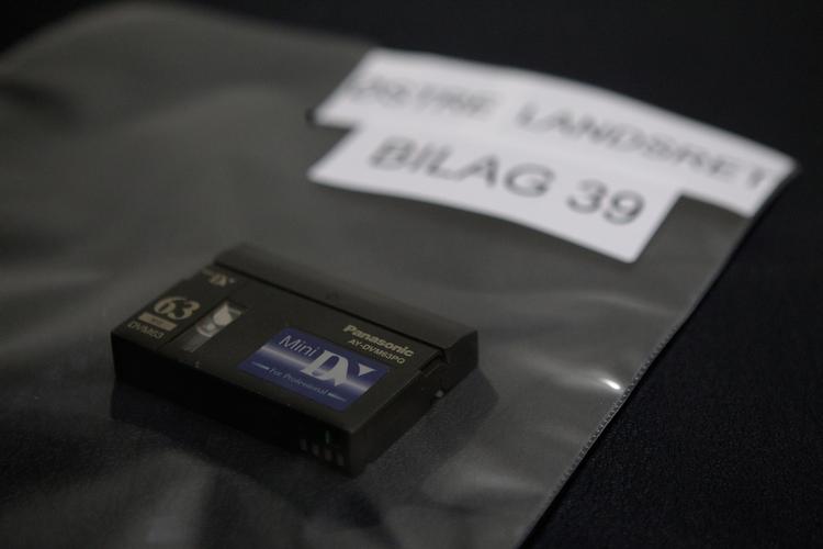 Filmet. I går kom det frem, at den omstridte operation Green Desert rent faktisk blev videofilmet af danske soldater. 