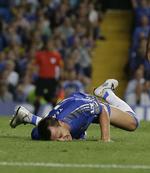 kaptajn. John Terry får lidt længere snor i Chelsea end på landsholdet. 