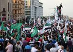 Vrede. Allerede i går var der omfattende demonstrationer i Beirut vendt mod Syrien. 