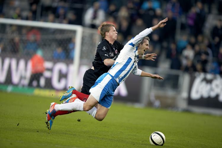 sent. OB førte det meste af kampen mod FC Midtjylland med 1-0, men fynboerne var ikke helt opmærksomme til fjerneste stolpe på et indlæg dybt inde i tillægstiden. 