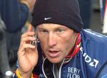 tindefald. Lance Armstrong havde i sine stormagtsdage under Tour de France en magt, der sneg sig helt ind i UCI's top, beskriver Tyler Hamilton i sin bog. 
