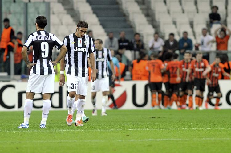 UAFGJORT. Selv om Alex Teixeira bragte Shakhtar Donetsk foran blev det - selvfølgelig - uafgjort i Juventus' seneste kamp i Champions League. 