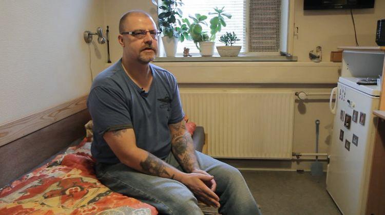 Drabsdømt. Jack Jönsson har kæmpet længe for at få lov at tage en uddannelse i fængslet. Nu skriver han på en ph.d. 