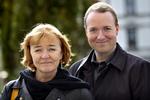 Chok. Venstres kulturordfører Michael Aastrup Jensen er chokeret over tyveriet fra Rigsarkivet og kalder kulturministeren i samråd. Her er han fotograferet sammen med Pernille Frahm (SF) i forbindelse med det svenske valg. (Arkivfoto) 