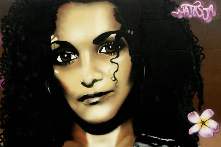 Natasja. Den afdøde dancehall-rapper fra Islands Brygge satte ord på danskheden i sit hit 'Gi' Mig Danmark Tilbage'. 