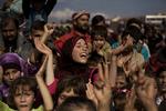forgæves. Syriske flygtninge i Idlib-provinsen fotograferet i går, som skulle have været våbenhviledag. 'Freden' blev imidlertid brudt efter blot få timer. 