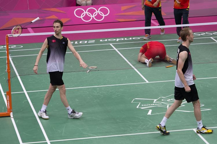 Nedtur. Carsten Mogensen og Mathias Boes olympiske anstrengelser kastede en sølvmedalje af sig. 