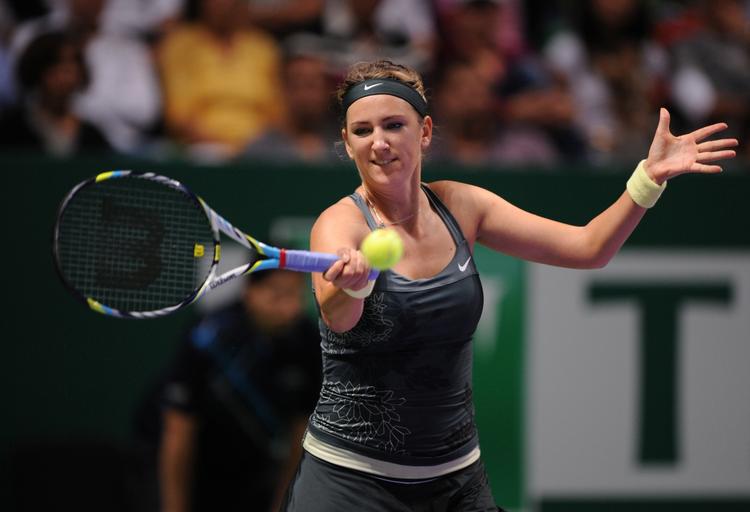 afværget. Et nederlag til Li Na havde været ensbetydende med exit i Istanbul og et farvel til duksepladsen på verdensranglisten for den 23-årige tennisspiller. 