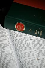 HISTORIESKRIVNING. Skal historiebøgerne skrives med udgangspunkt i Kristi fødsel? Nej, mener norsk leksikon, der ændrer 'før Kristi fødsel' til 'før vor tid'. 