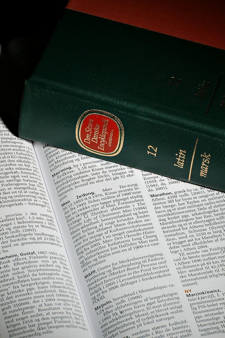 HISTORIESKRIVNING. Skal historiebøgerne skrives med udgangspunkt i Kristi fødsel? Nej, mener norsk leksikon, der ændrer 'før Kristi fødsel' til 'før vor tid'. 