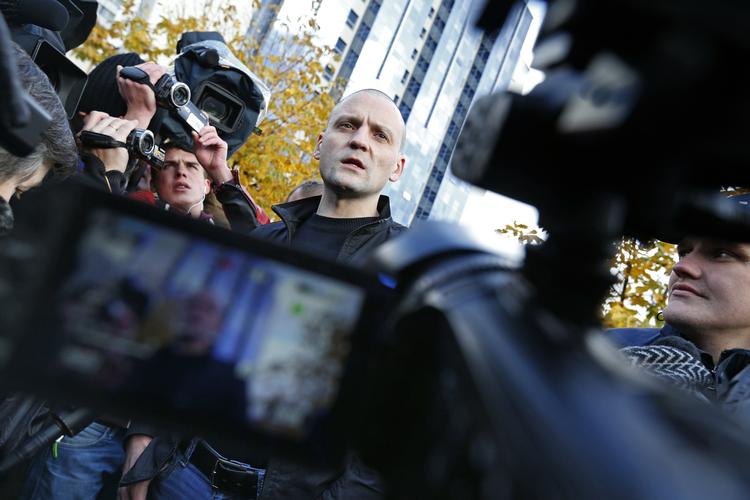 ANHOLDT. Siden Vladimir Putin atter blev russernes præsident har i oppositionsleder Sergej Udaltsov flere gange været anholdt af politiet. 
