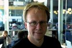 Fejt. David Trads erkender nu, at det var fejhed, der afholdt ham fra at undskylde offentligt i 'Hængt ud på forsiden'. 