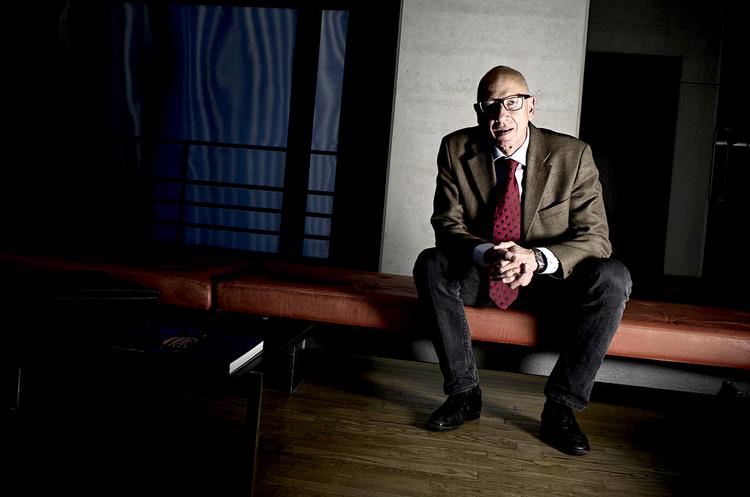 afvisning. Ifølge Pihl &amp; Søns topchef, Halldór P. Ragnarsson, har entreprenørfirmaet ikke noget ansvar for de polske underentreprenørers  underbetaling af deres ansatte, og han har intet vidst. 