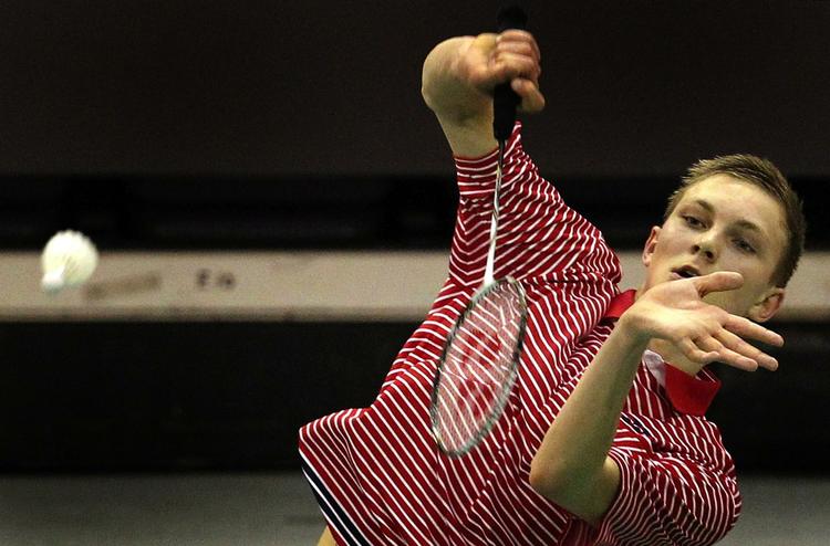 syg. Viktor Axelsen holdt ikke længe ved Indonesia Open. 