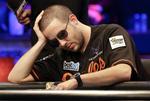 Vinder. Greg Merson varmede op til den store WSOP-turnering med at vinde en mindre, hvor det blev til en præmie på 1,2 millioner dollar. 
