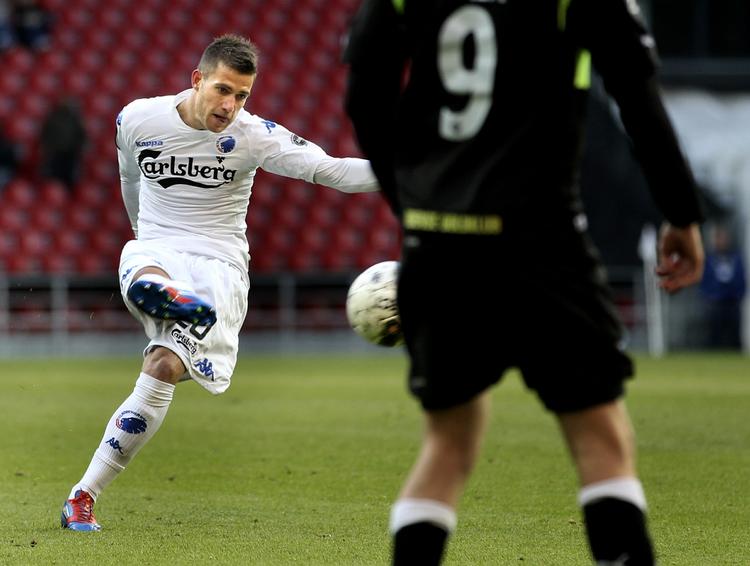 topform. Martin Vingaard (tv) mener, det er perfekt, FCK spiller to kampe om ugen. Truppen kan ifølge ham klare det hele. 