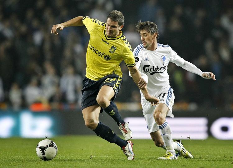 Drømmelodtrækning? Brøndbys Jan Kristiansen og FCK's Cesar Santin kan igen stå ansigt til ansigt i en kommende pokalkvartfinale. 