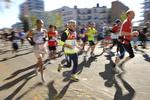 OVERVINDELSE. New York trodser stormskader og afvikler maraton på søndag som planlagt. Alle danskere med pakkerejse er kommet afsted. 