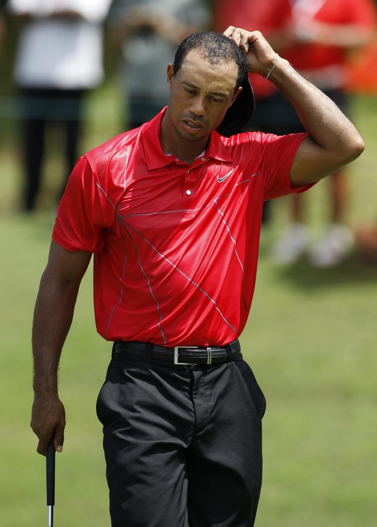træt. Mens sponsorerne holdt sig på afstand under Tiger Woods' sexskandale, så kræver de nu amerikanerens tilstedeværelse til turneringerne. 