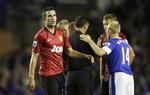 rivaler. Robin van Persie spiller nu i Manchester Uniteds trøje og er gæst lørdag hos sin tidligere klub Arsenal. 