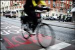 Cykelkultur. På Frederiksbergs smalle cykelstier er kampen mellem de tohjulede trafikanter betydelig mere brutal end på Nørrebro, skriver studerende. 