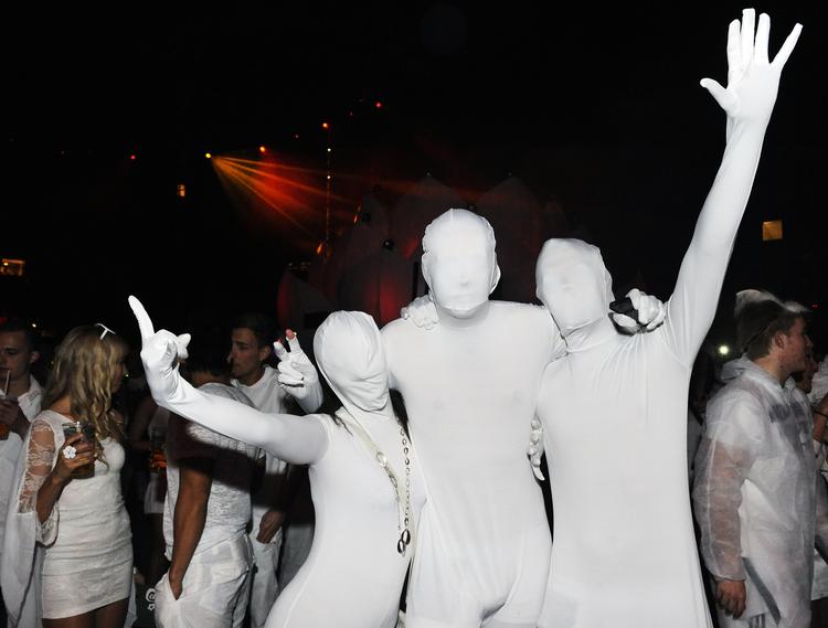 Homogent. Østerbro vil vrimle med hvidklædte mennesker, når der er Sensation lørdag nat. 