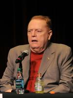 Pornokonge. Larry Flynt er blevet kendt som manden bag pornobladet Hustler. Her er han fotograferet L.A. Times' bogfestival i 2011. 