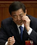 nedtur. Bo Xilai stod til en stor karriere i det kinesiske kommunistparti, men er nu blevet vanæret og kan se frem til en retssag. 