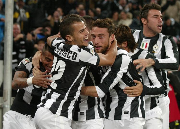 nederlag. Mens det stadig så godt ud for Juventus: Arturo Vidal har givet Torino-holdet føringen mod Inter. 