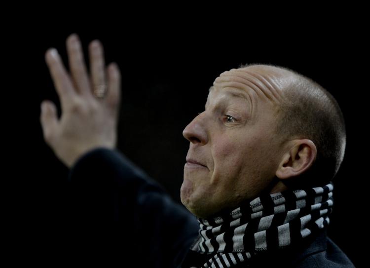 OPBAKNING. Det daglige arbejde og spillernes indstilling tæller til Auri Skarbalius' fordel, påpeger sportschef Ole Bjur. 
