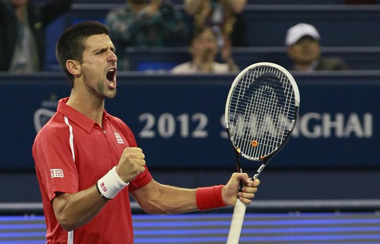 mesterkamp. Novak Djokovic vandt første kamp i sæsonfinalen i London og skal nu møde briternes favorit. 