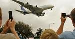 Luftbus. De første flyvninger med Airbus A380 trak mange nysgerrige. Nu er flyet efter fem år et mere almindeligt syn. 